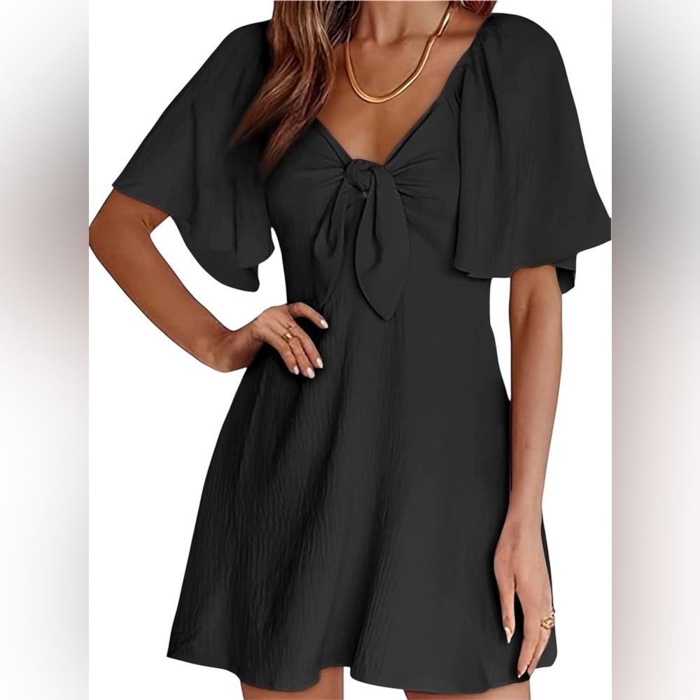 Chic Black Mini Dress with Bow Detail